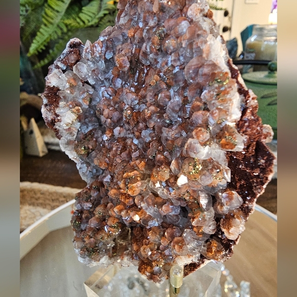 Diamond Red Calcite Specimen 3.8" X 3.0" - Picture 5 of 15